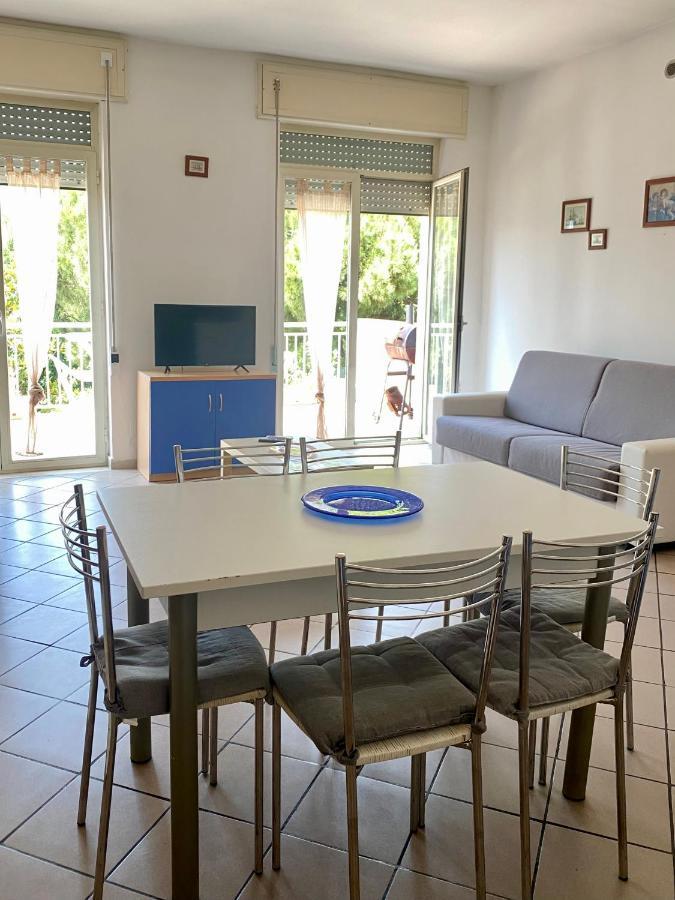 Apartment Tirreno ตีร์เรเนีย ภายนอก รูปภาพ