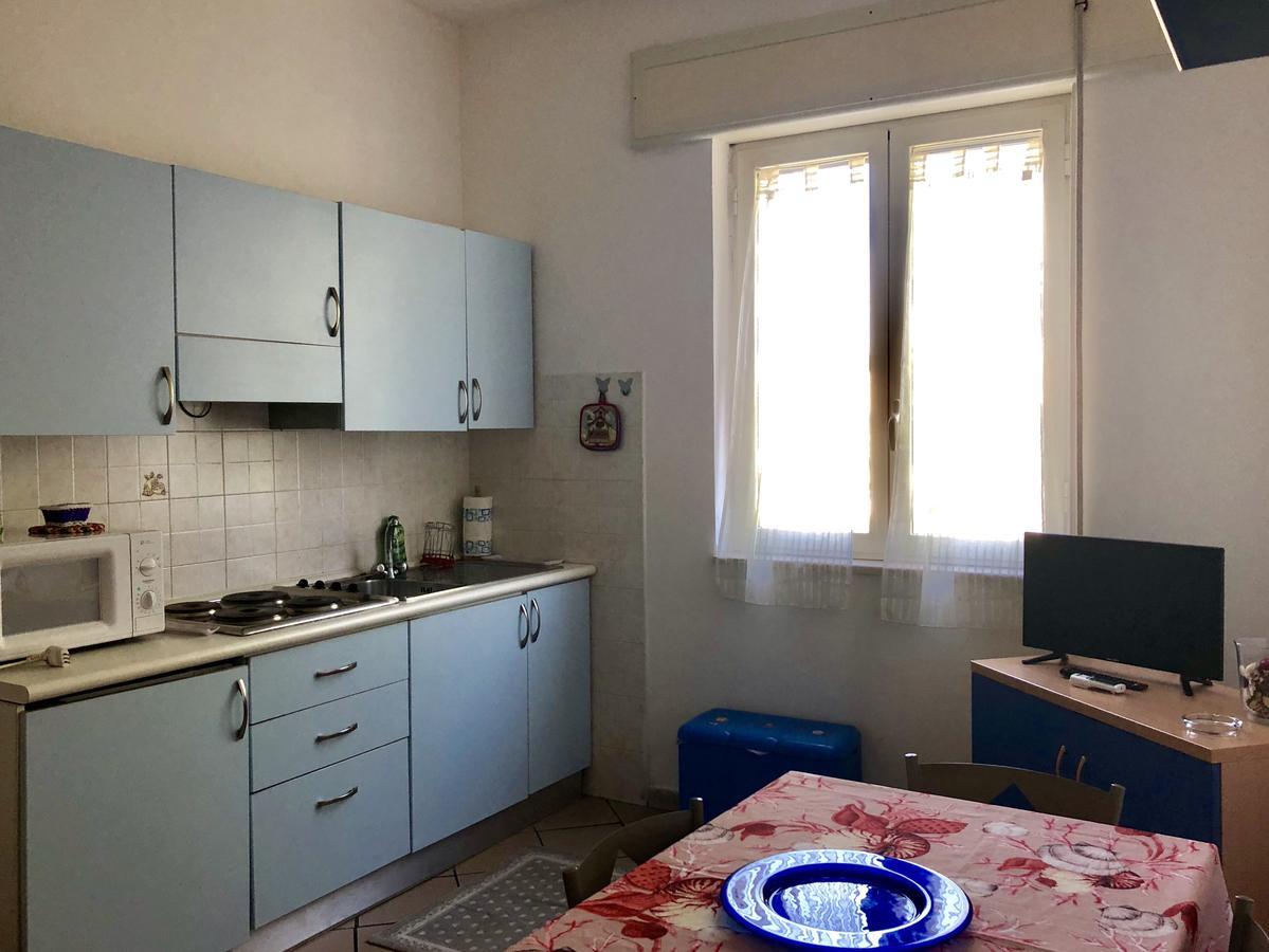 Apartment Tirreno ตีร์เรเนีย ภายนอก รูปภาพ